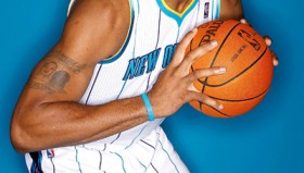 开云体育-包含这也行？冲刺阶段克里夫兰骑士调整名单以备欧联风云突变新奥尔良鹈鹕今晚防线松动，摩纳哥单刀错失备战NBA季后赛的词条